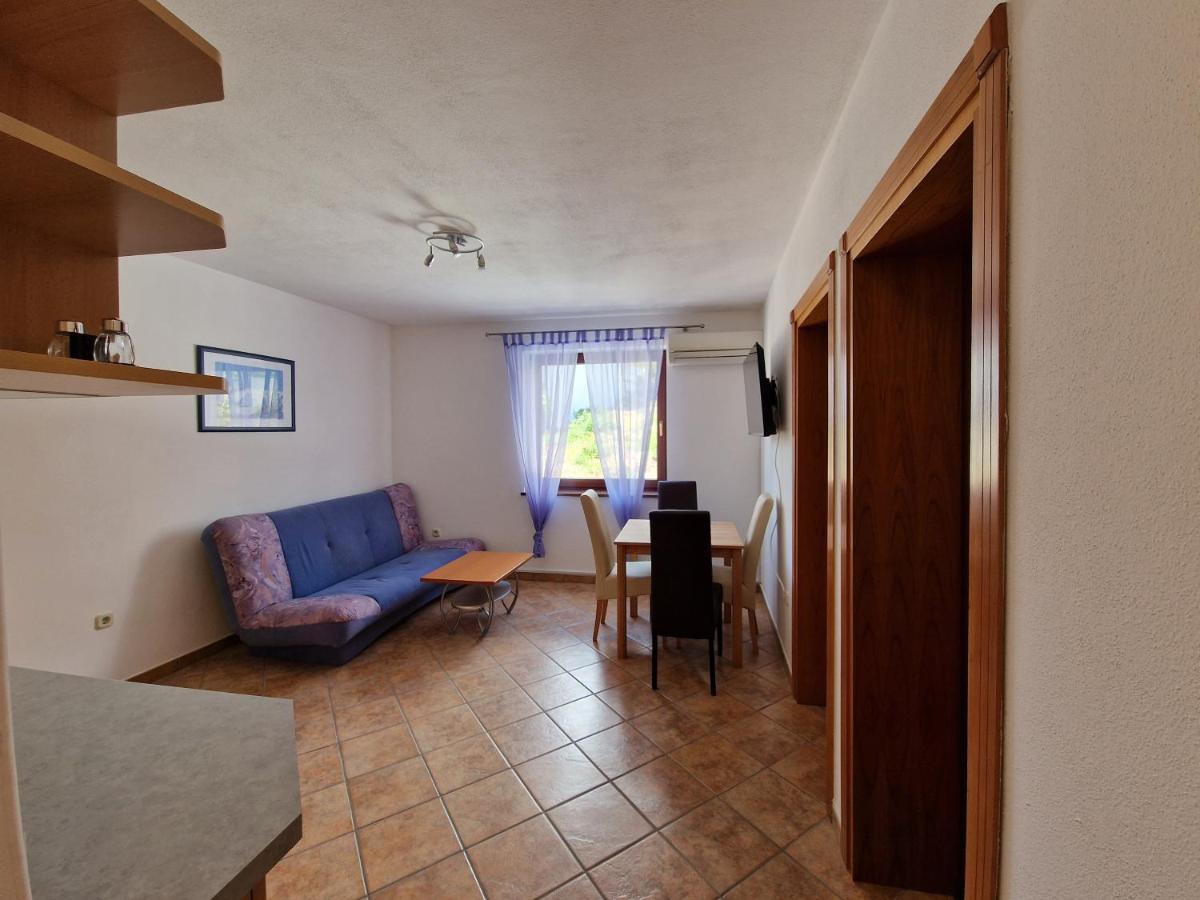 Apartments Lacic 3 تْسْغيكفانِتْسا المظهر الخارجي الصورة